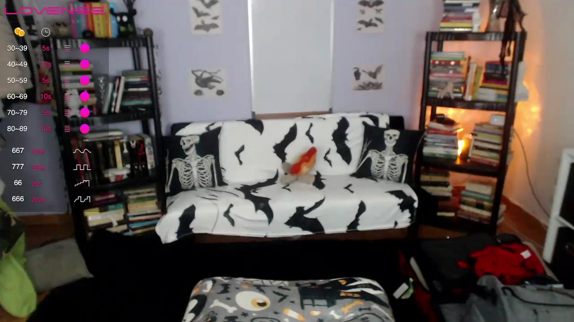 Gallery image thumbnail from AxeHallow's myfreecams stream on, 08/18/2024, 04:17 image 5 of 20