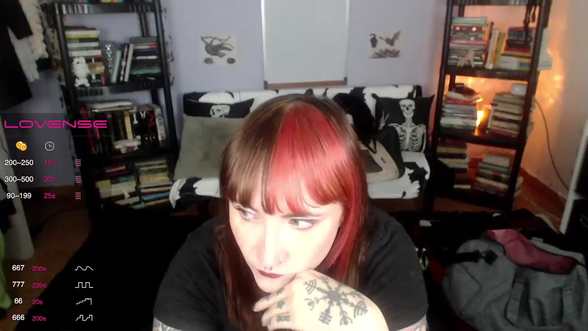 Gallery image thumbnail from AxeHallow's myfreecams stream on, 08/25/2024, 08:09 image 1 of 20