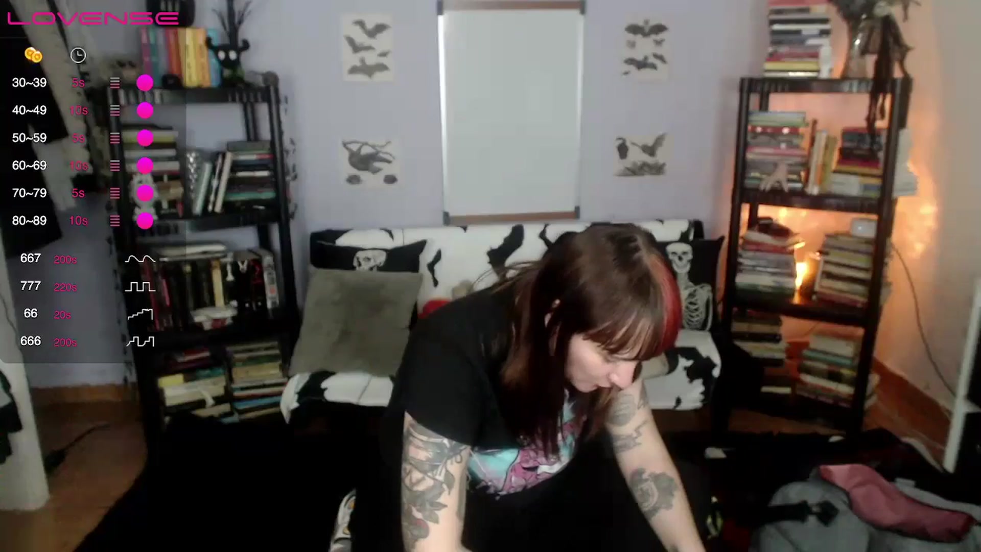 Gallery image thumbnail from AxeHallow's myfreecams stream on, 08/25/2024, 08:46 image 20 of 20