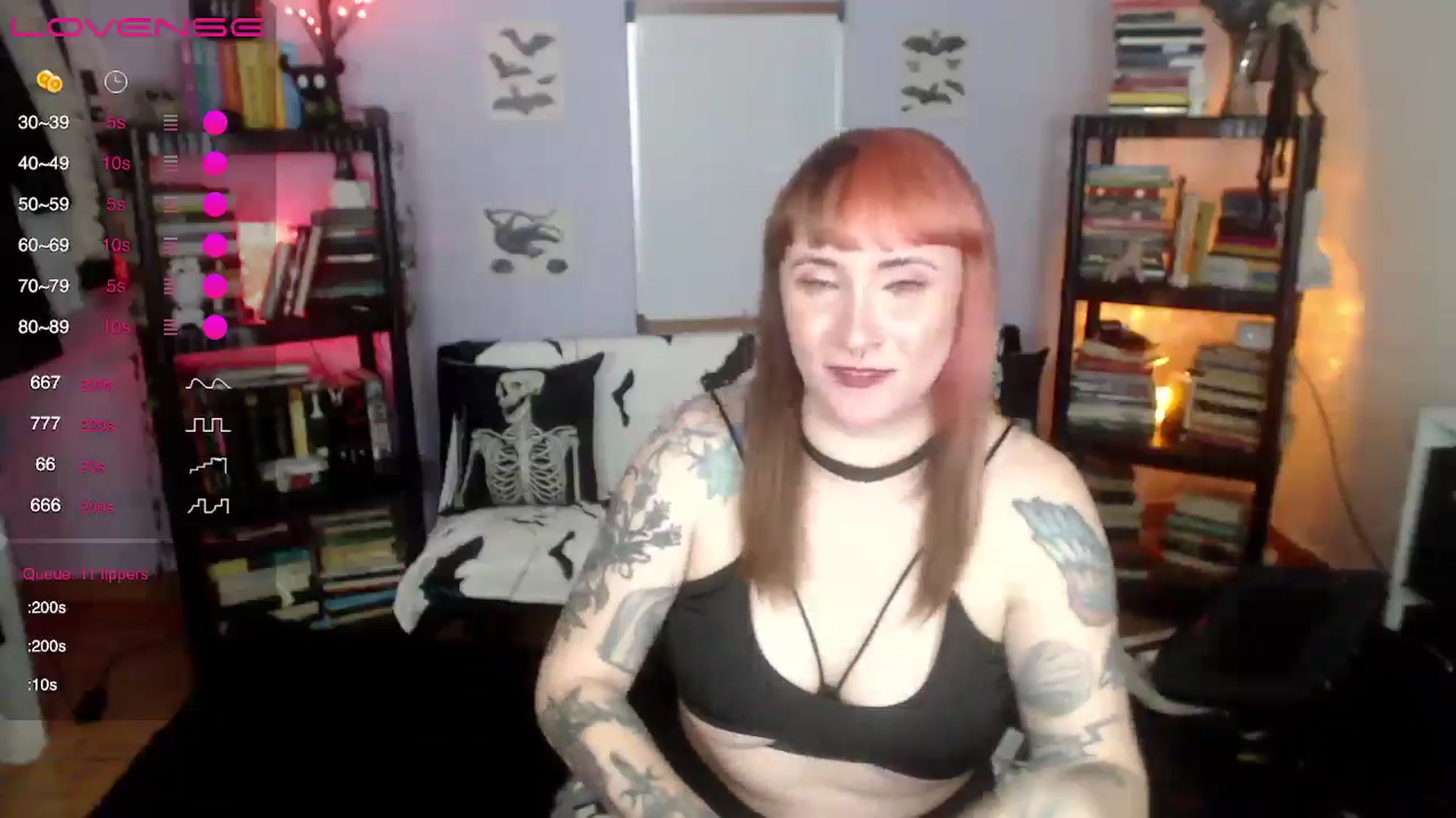 Gallery image thumbnail from AxeHallow's myfreecams stream on, 08/27/2024, 04:22 image 16 of 20