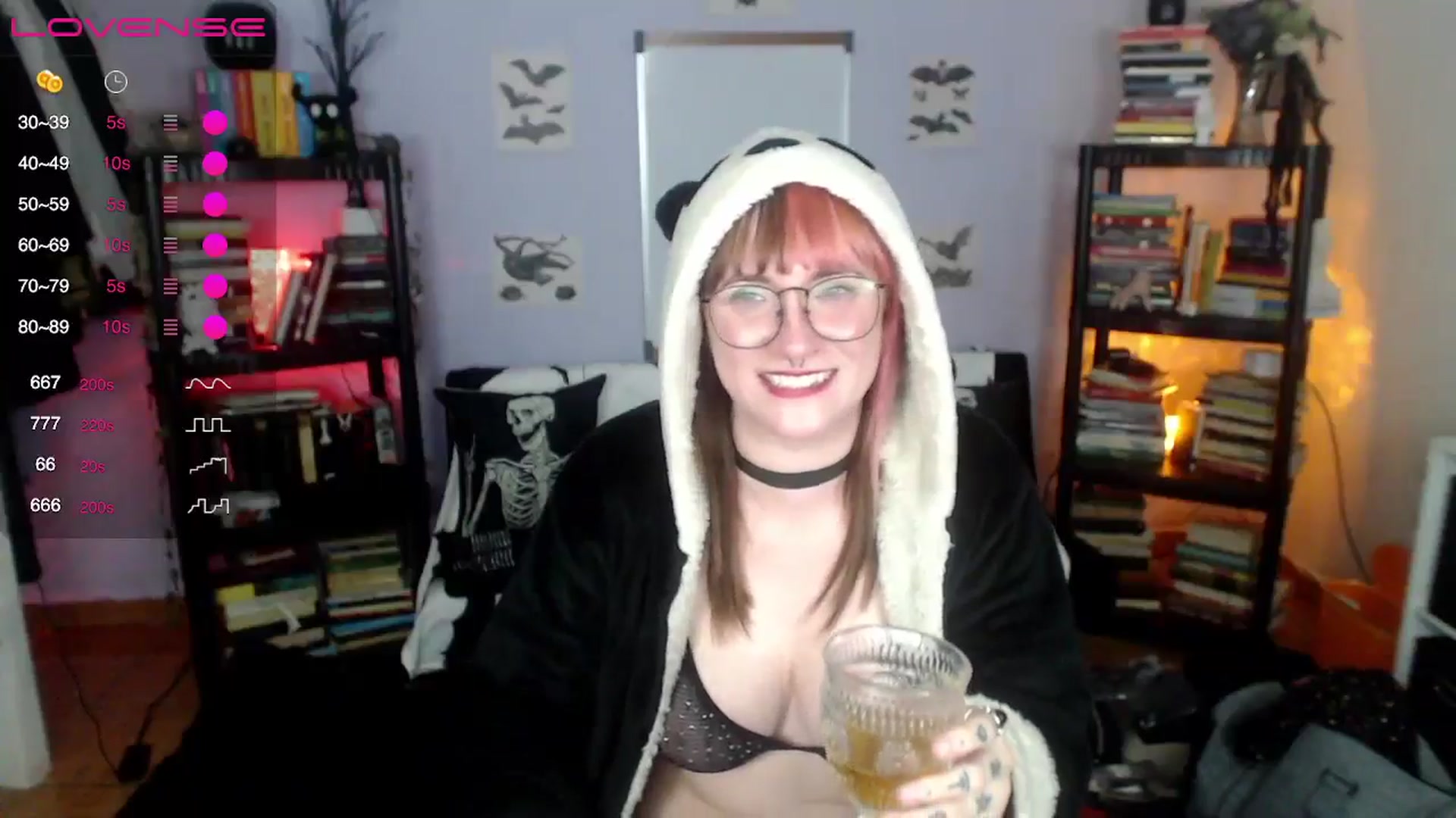 Gallery image thumbnail from AxeHallow's myfreecams stream on, 09/01/2024, 05:49 image 7 of 20
