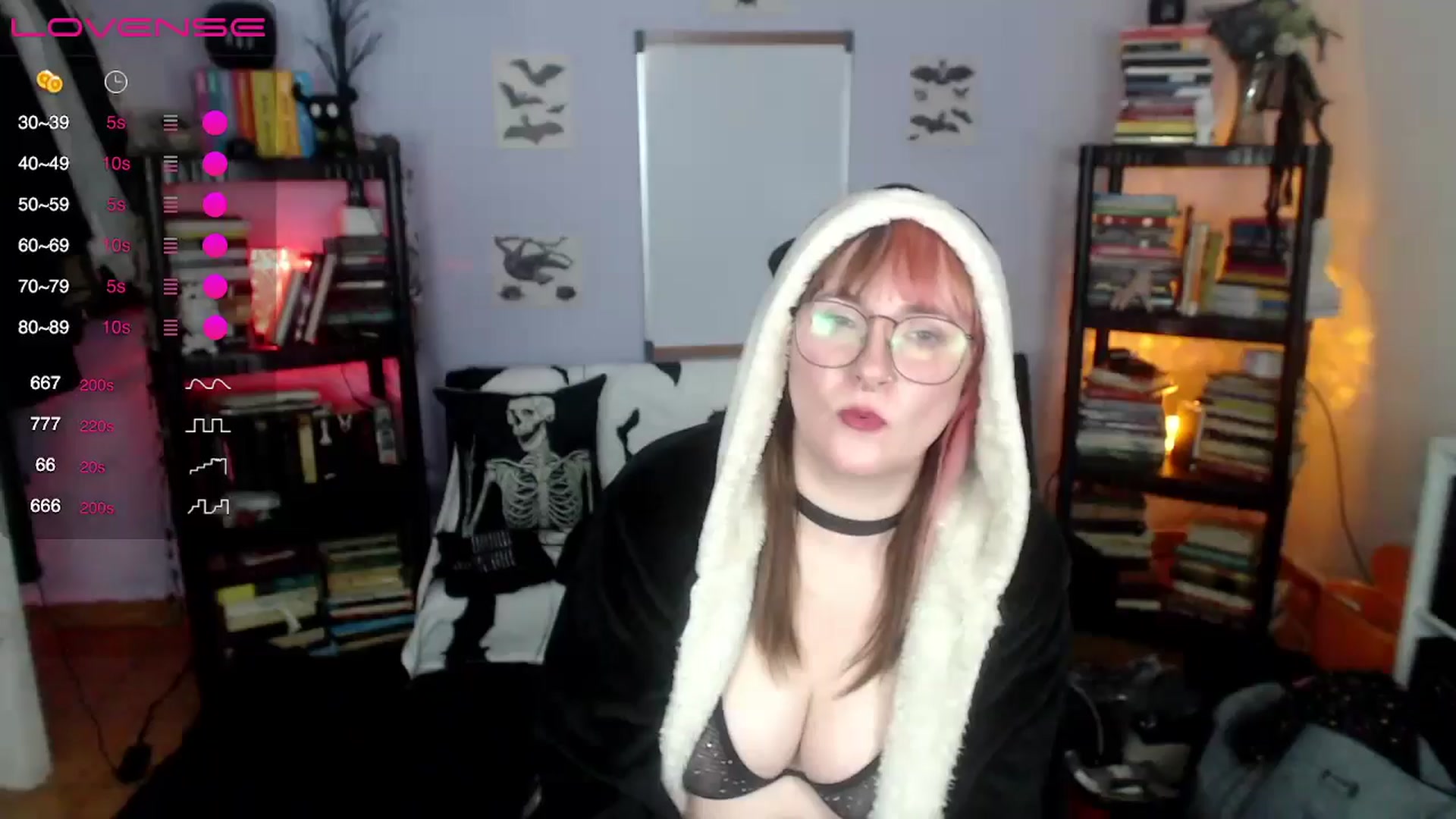 Gallery image thumbnail from AxeHallow's myfreecams stream on, 09/01/2024, 05:49 image 9 of 20