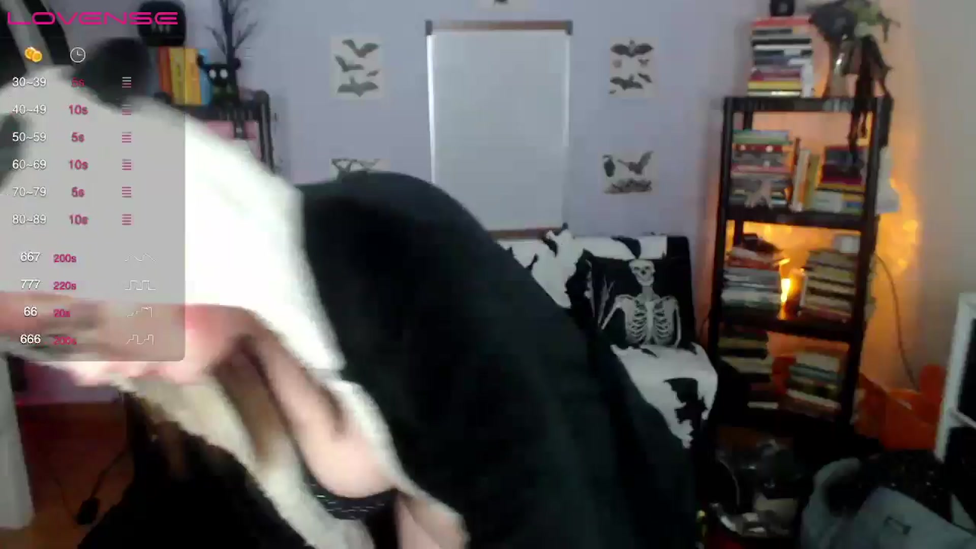 Gallery image thumbnail from AxeHallow's myfreecams stream on, 09/01/2024, 05:49 image 10 of 20