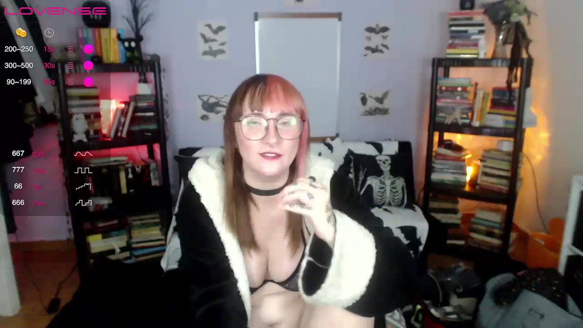 Gallery image thumbnail from AxeHallow's myfreecams stream on, 09/01/2024, 05:49 image 6 of 20