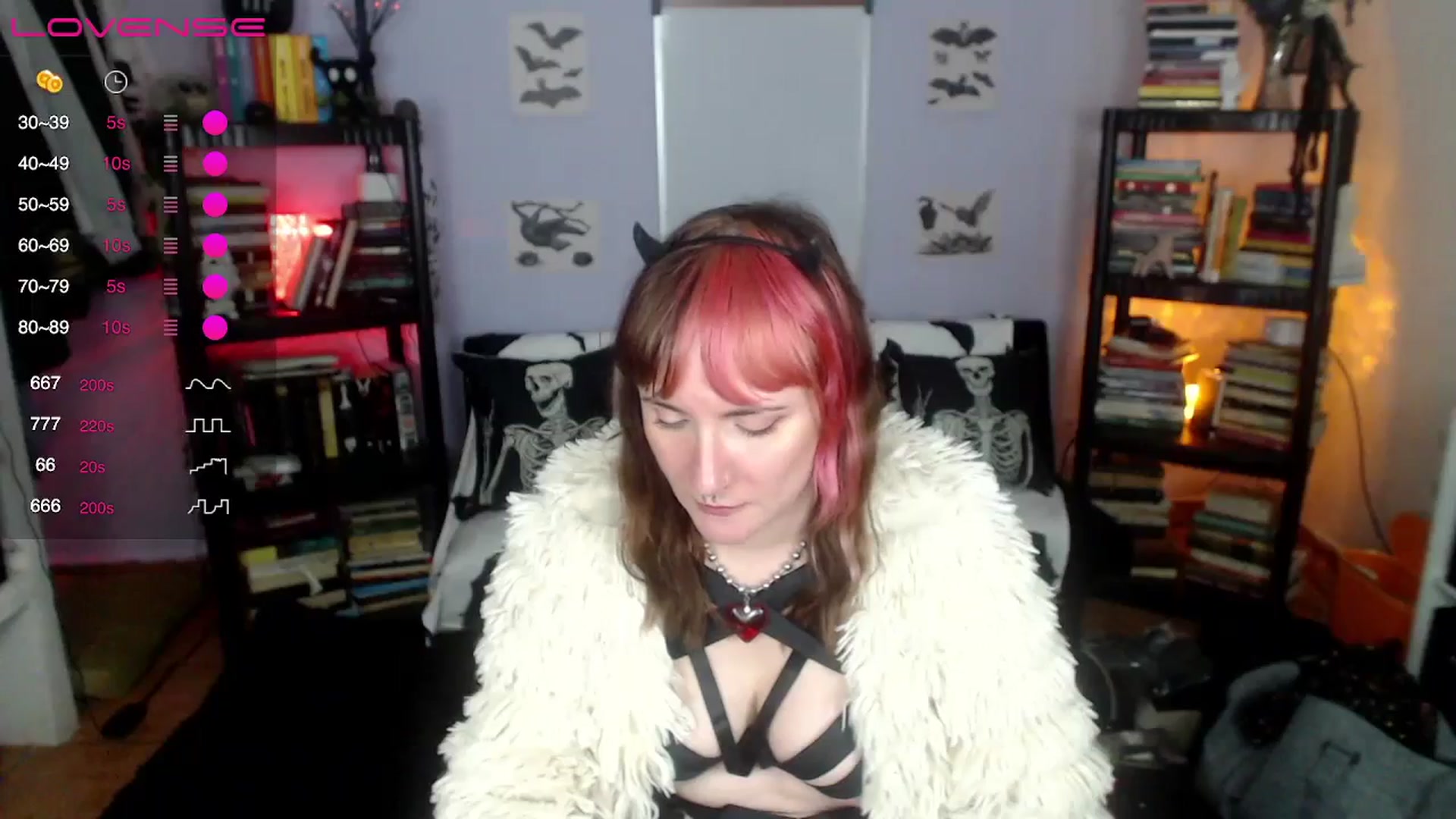 Gallery image thumbnail from AxeHallow's myfreecams stream on, 09/04/2024, 06:54 image 7 of 20