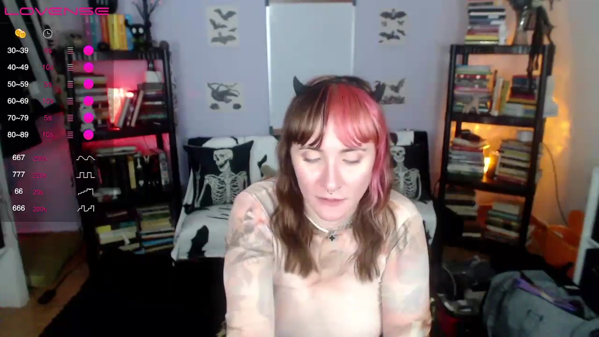 Gallery image thumbnail from AxeHallow's myfreecams stream on, 09/04/2024, 11:12 image 17 of 20