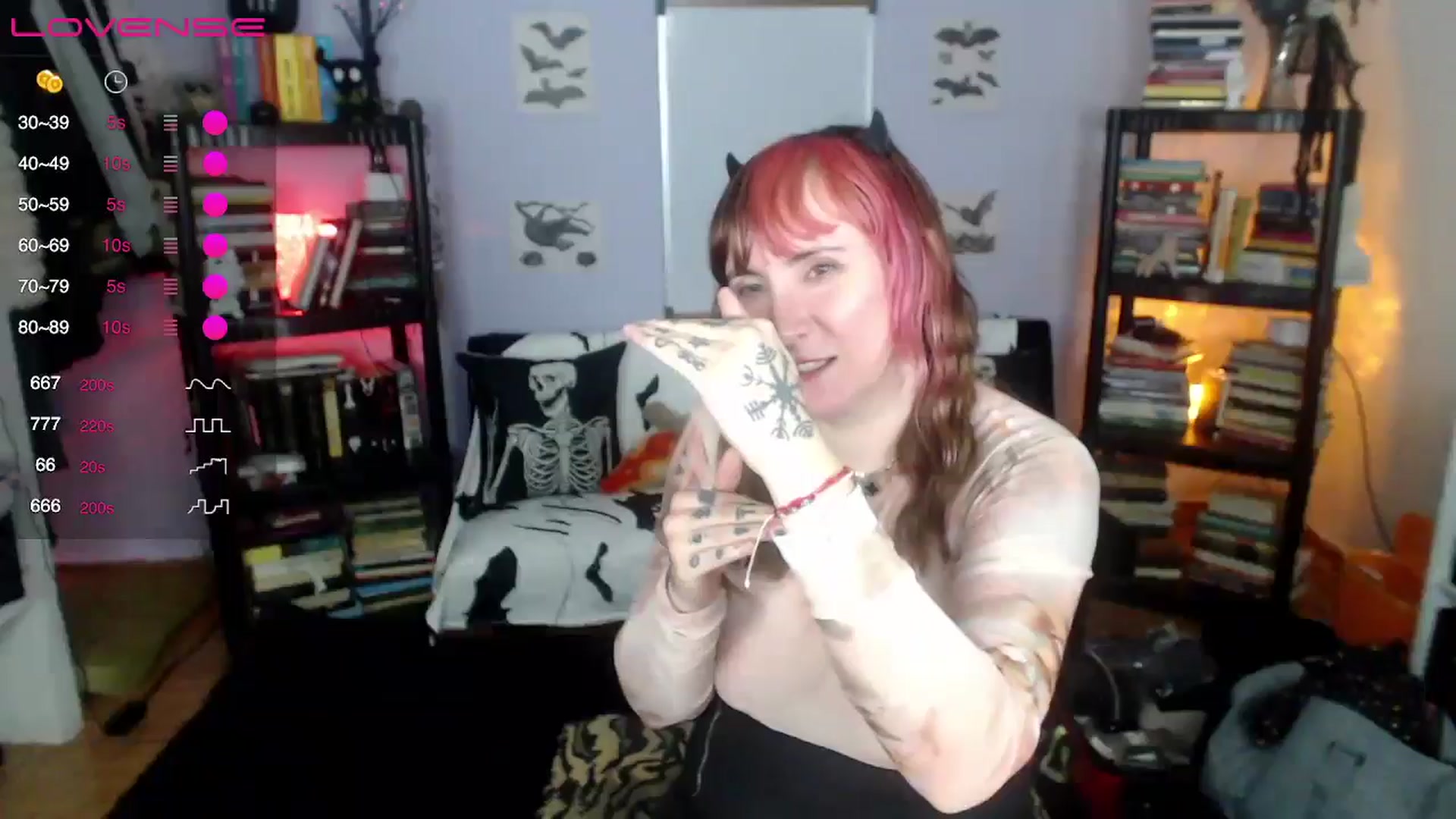 Gallery image thumbnail from AxeHallow's myfreecams stream on, 09/04/2024, 11:12 image 9 of 20