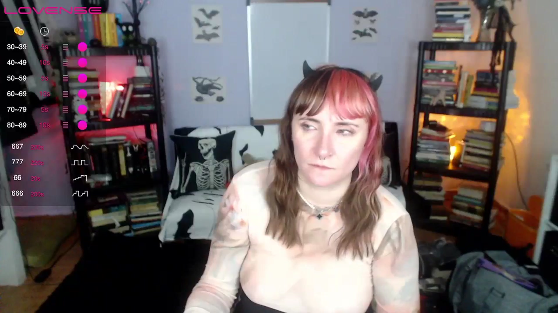 Gallery image thumbnail from AxeHallow's myfreecams stream on, 09/04/2024, 11:12 image 15 of 20