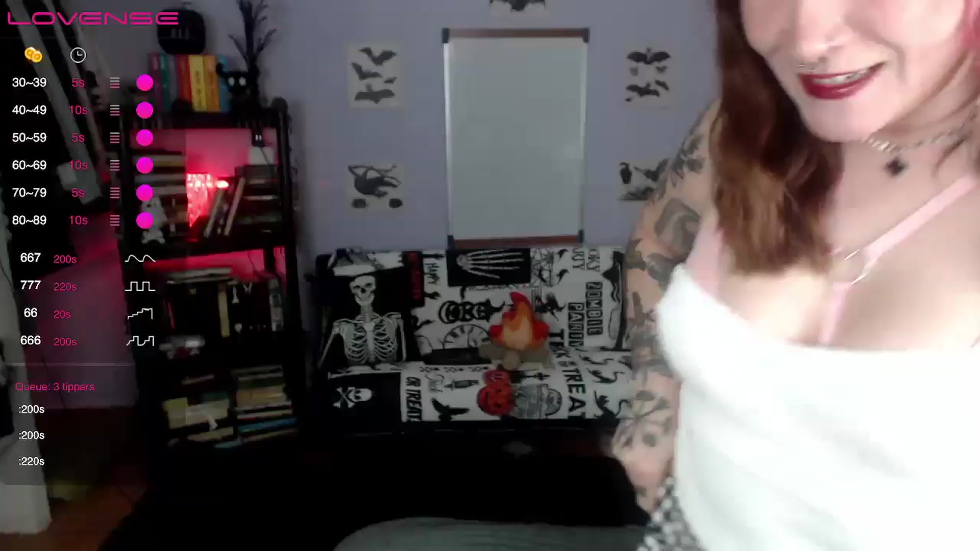 Gallery image thumbnail from AxeHallow's myfreecams stream on, 09/07/2024, 24:38 image 1 of 20