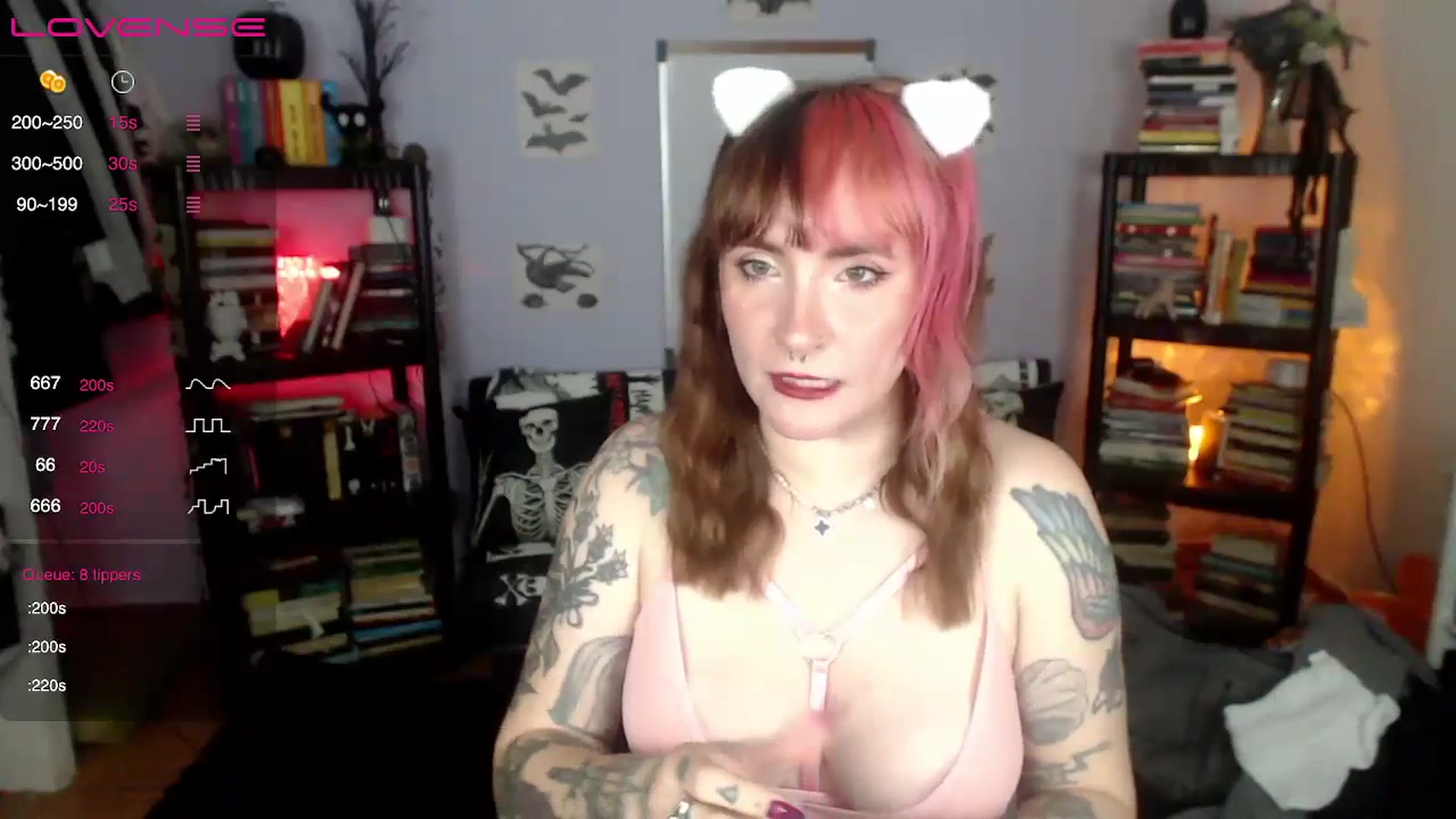 Gallery image thumbnail from AxeHallow's myfreecams stream on, 09/07/2024, 24:38 image 13 of 20
