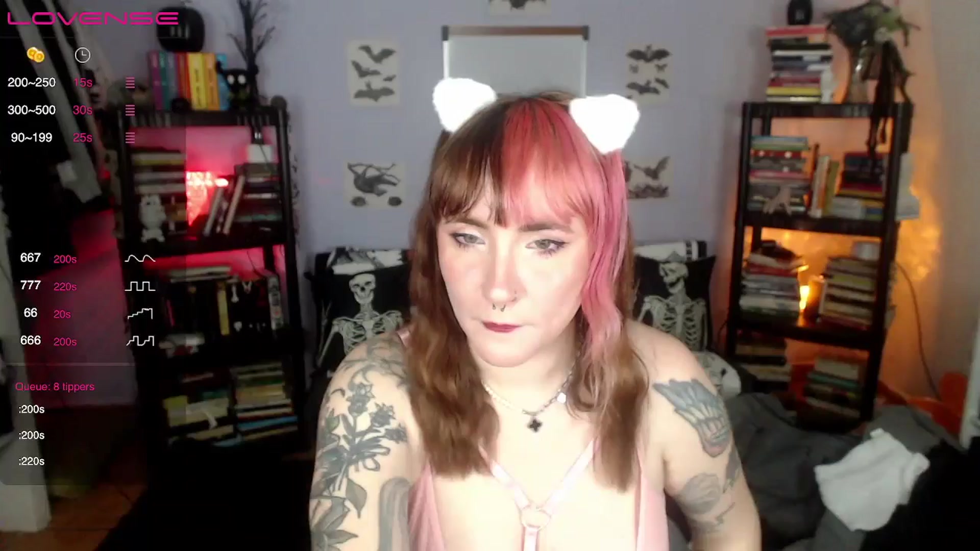Gallery image thumbnail from AxeHallow's myfreecams stream on, 09/07/2024, 24:38 image 9 of 20