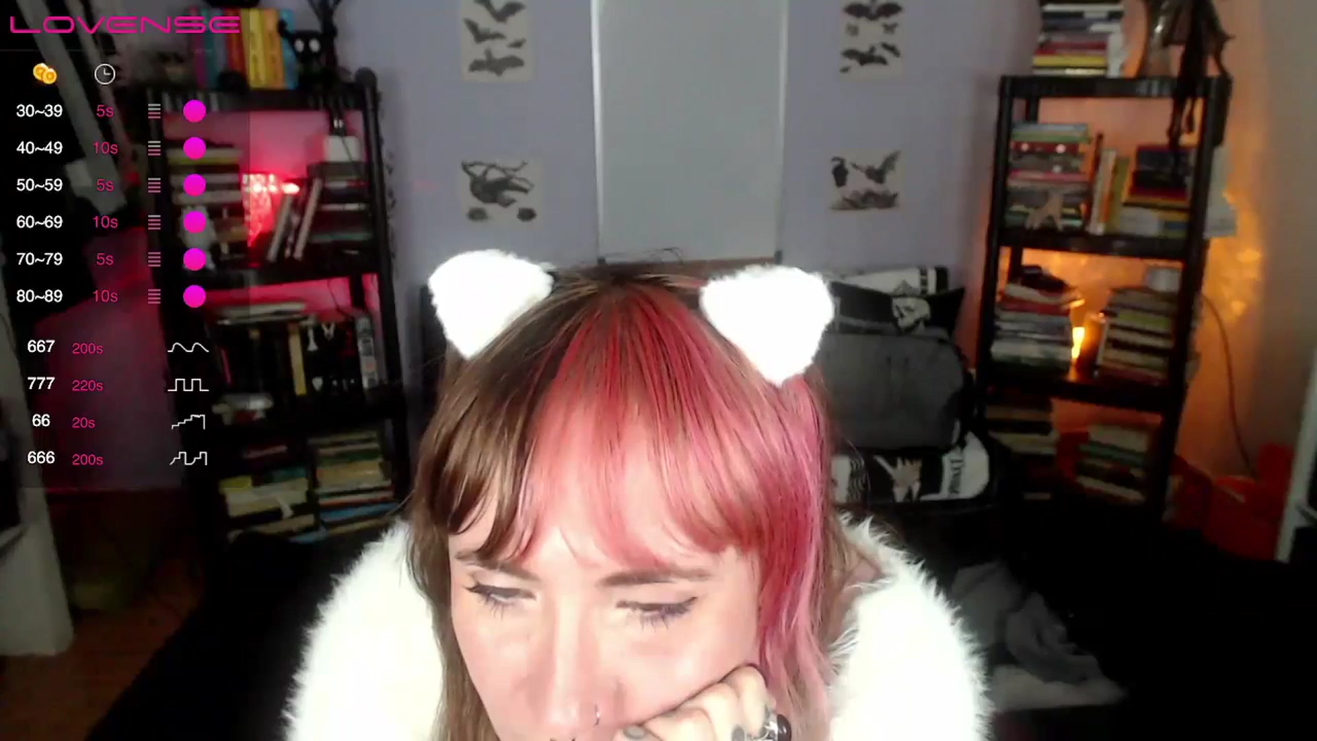 Gallery image thumbnail from AxeHallow's myfreecams stream on, 09/07/2024, 09:16 image 16 of 20
