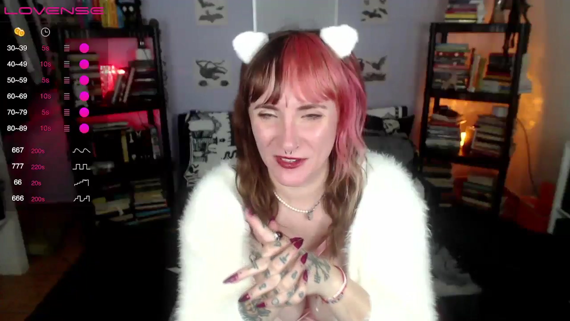 Gallery image thumbnail from AxeHallow's myfreecams stream on, 09/07/2024, 13:07 image 10 of 20