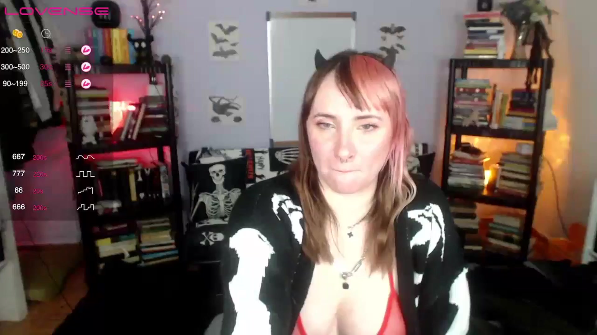 Gallery image thumbnail from AxeHallow's myfreecams stream on, 09/13/2024, 06:22 image 9 of 20