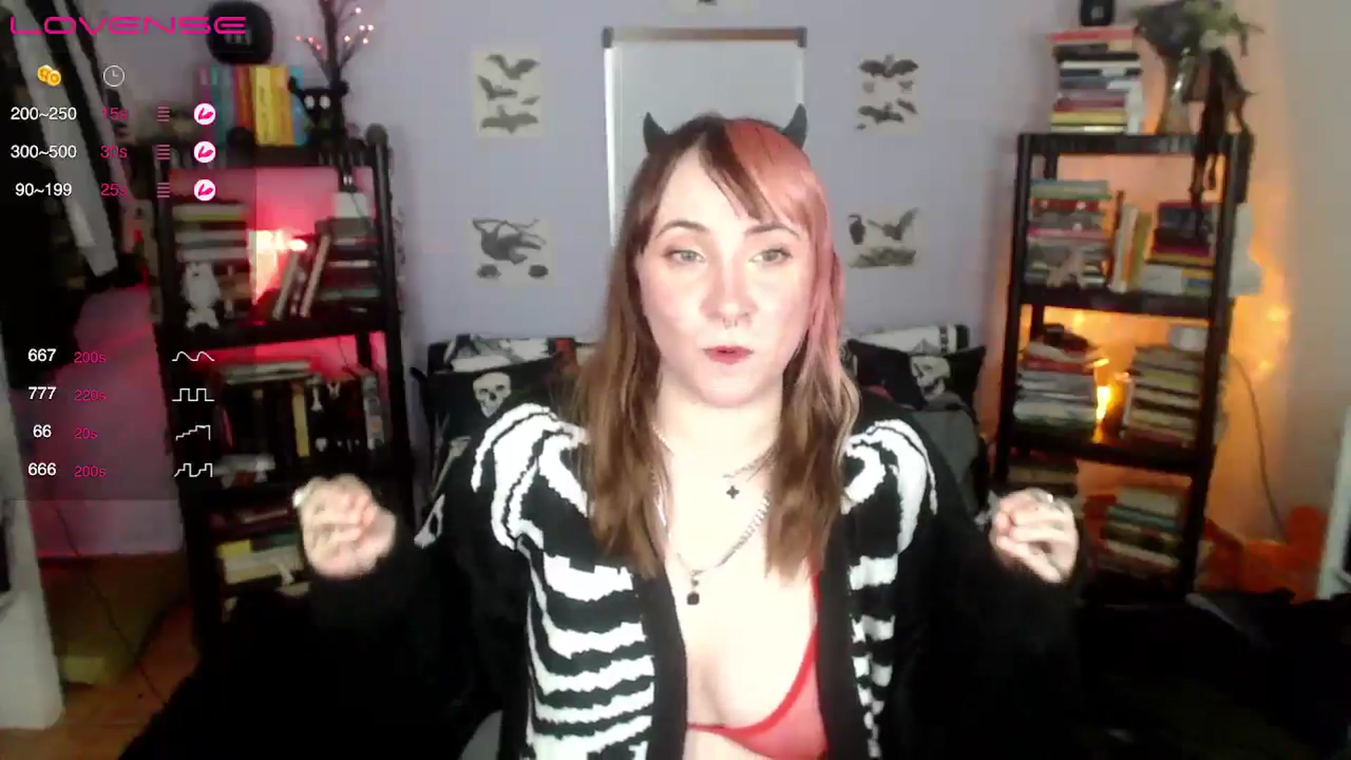 Gallery image thumbnail from AxeHallow's myfreecams stream on, 09/13/2024, 06:22 image 10 of 20