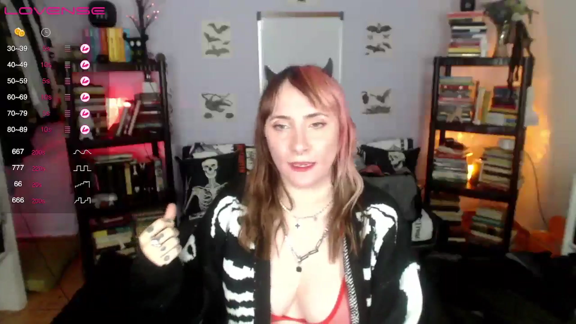 Gallery image thumbnail from AxeHallow's myfreecams stream on, 09/13/2024, 07:11 image 13 of 20