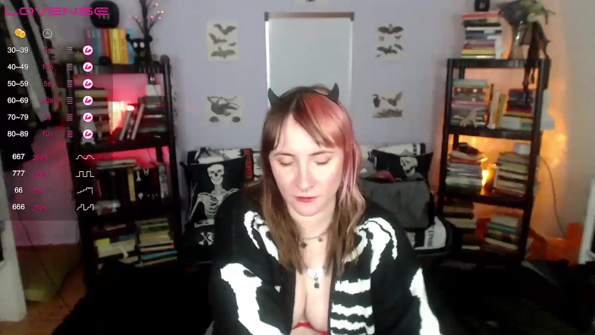 Gallery image thumbnail from AxeHallow's myfreecams stream on, 09/13/2024, 07:29 image 13 of 20