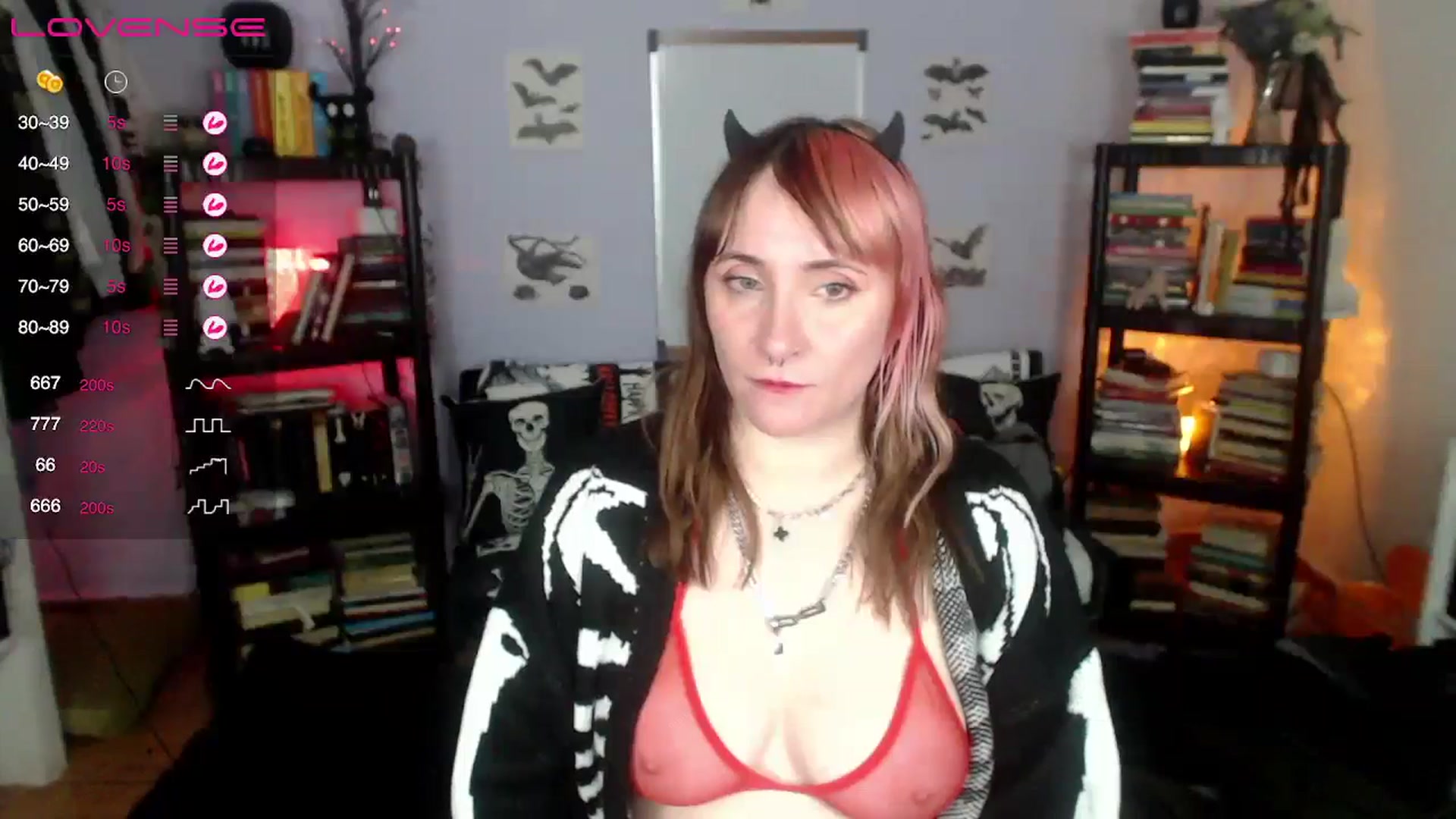 Gallery image thumbnail from AxeHallow's myfreecams stream on, 09/13/2024, 08:02 image 16 of 20