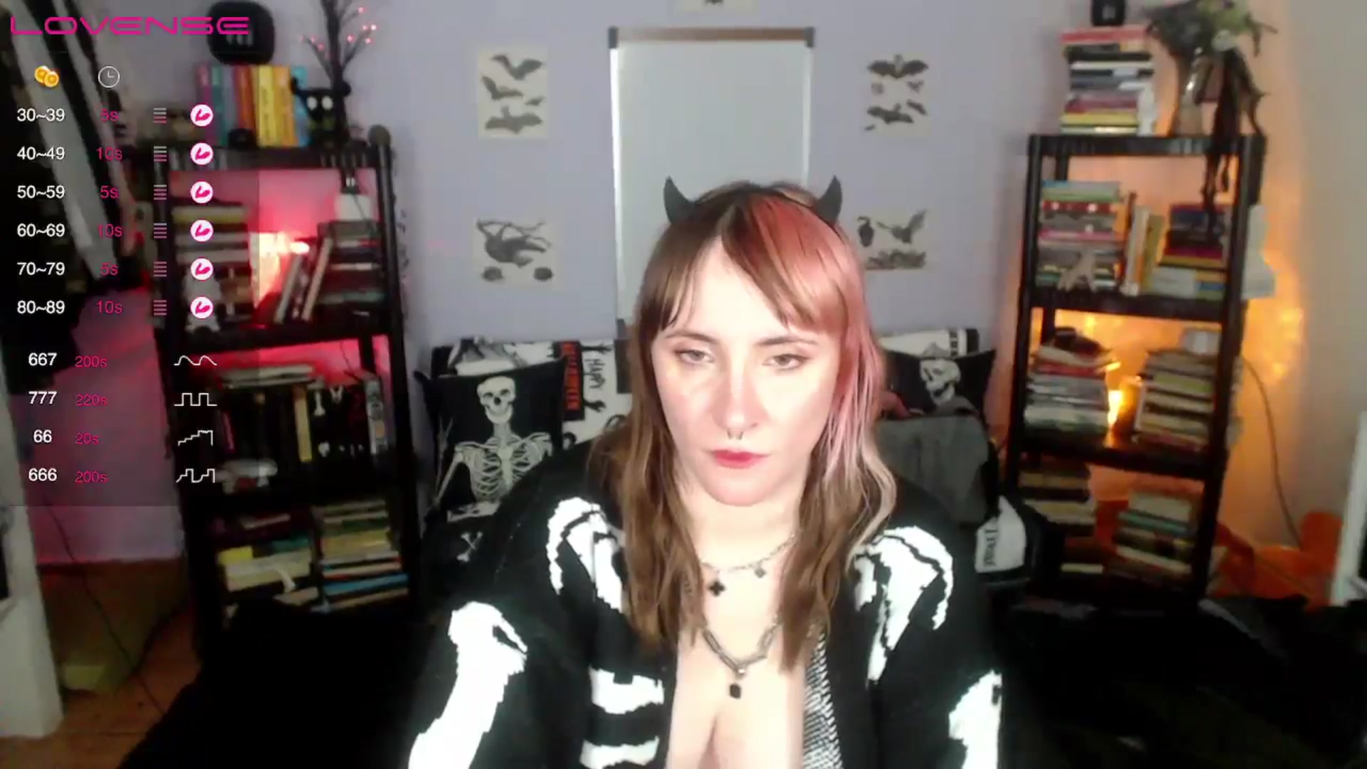 Gallery image thumbnail from AxeHallow's myfreecams stream on, 09/13/2024, 08:02 image 20 of 20