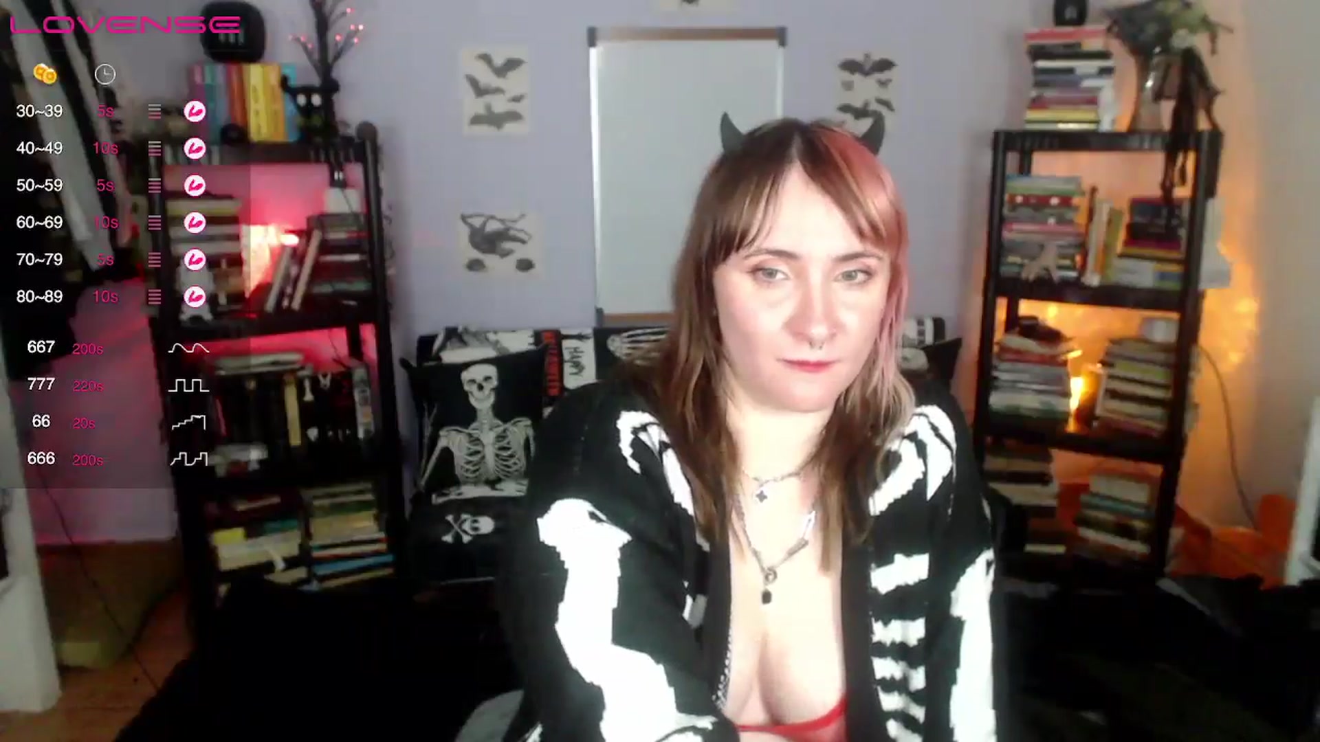 Gallery image thumbnail from AxeHallow's myfreecams stream on, 09/13/2024, 08:02 image 6 of 20