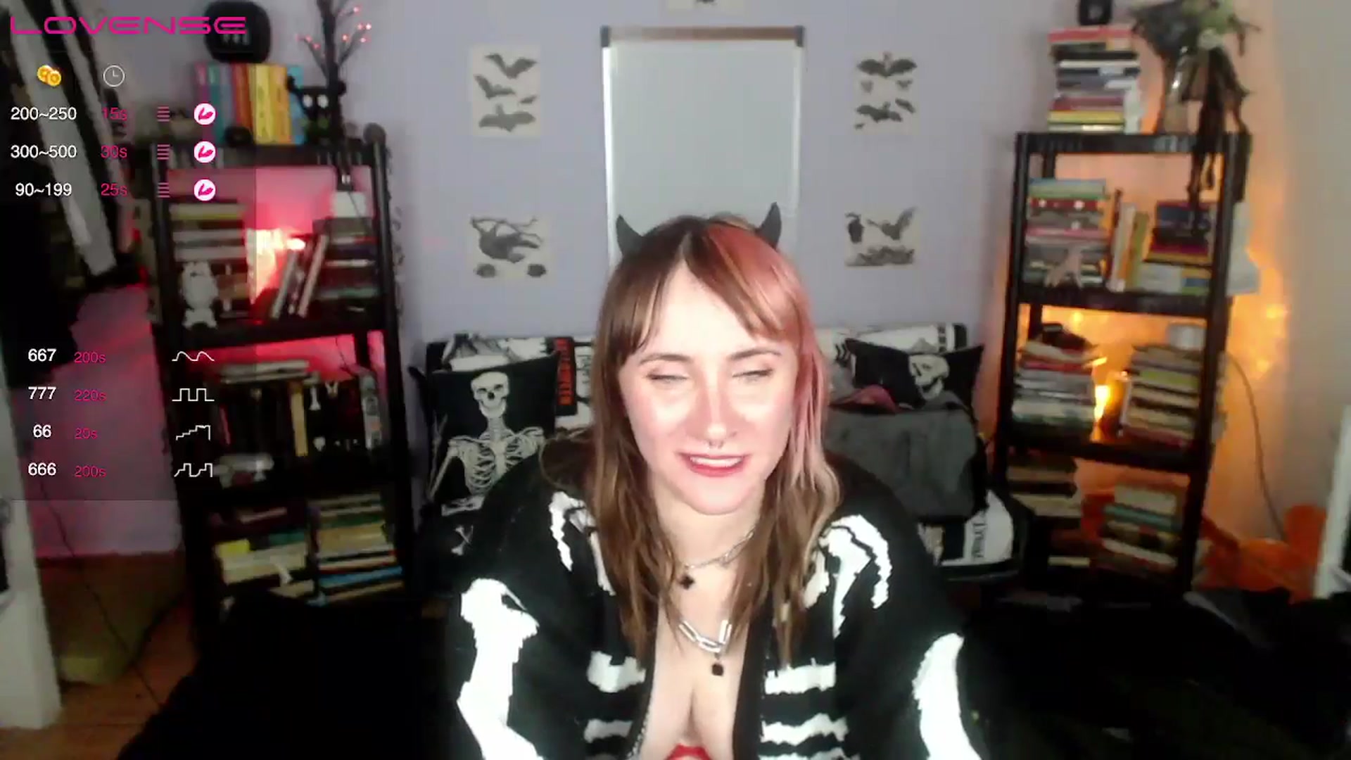 Gallery image thumbnail from AxeHallow's myfreecams stream on, 09/13/2024, 08:02 image 3 of 20