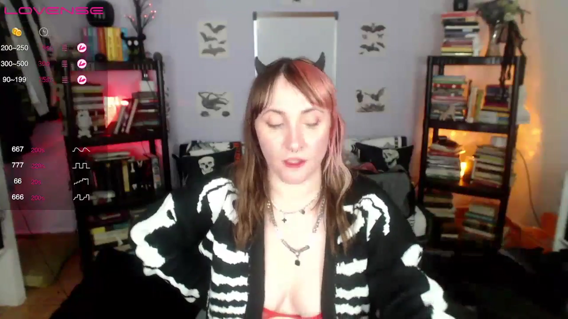 Gallery image thumbnail from AxeHallow's myfreecams stream on, 09/13/2024, 08:02 image 10 of 20