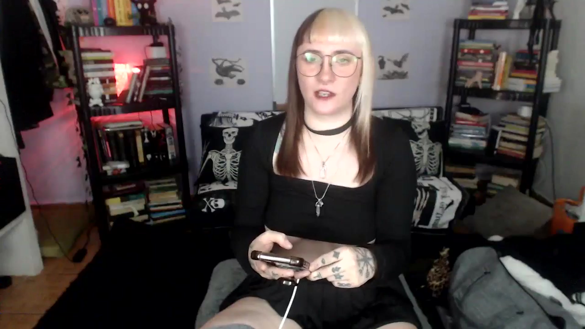 Gallery image thumbnail from AxeHallow's myfreecams stream on, 09/25/2024, 23:07 image 15 of 20