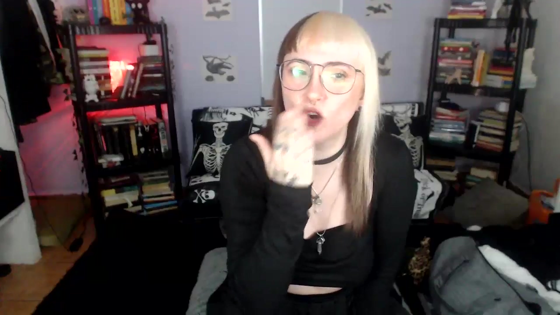 Gallery image thumbnail from AxeHallow's myfreecams stream on, 09/25/2024, 23:07 image 9 of 20
