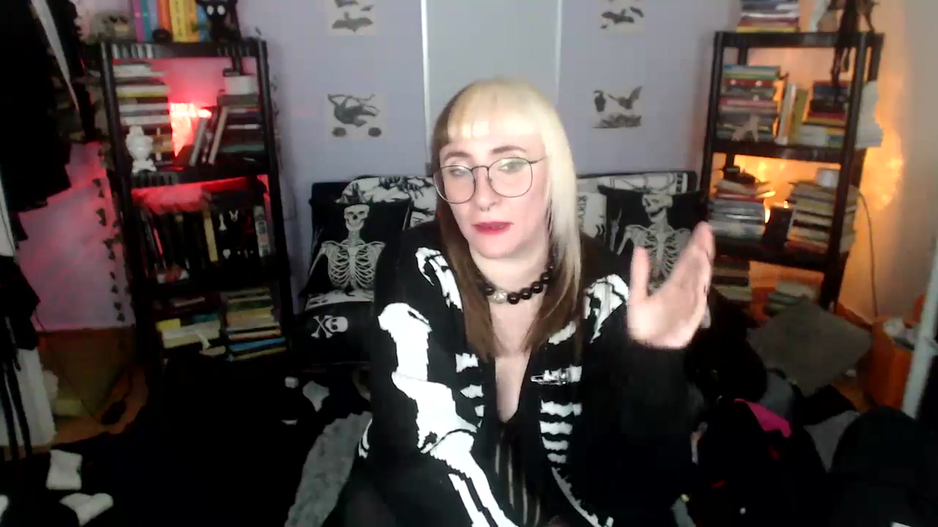 Gallery image thumbnail from AxeHallow's myfreecams stream on, 09/28/2024, 07:09 image 9 of 20