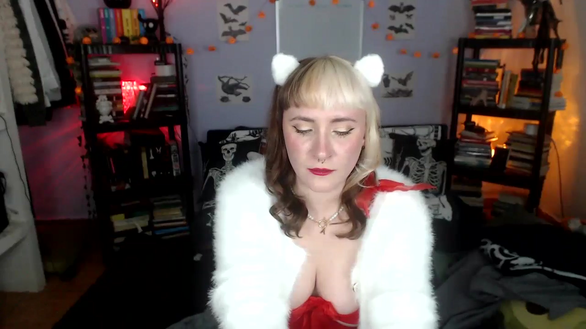 Gallery image thumbnail from AxeHallow's myfreecams stream on, 10/09/2024, 07:03 image 4 of 20