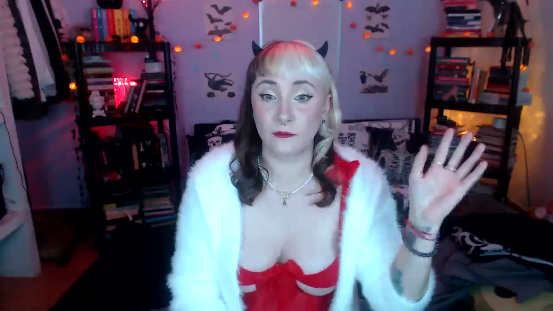 Gallery image thumbnail from AxeHallow's myfreecams stream on, 10/09/2024, 07:03 image 2 of 20