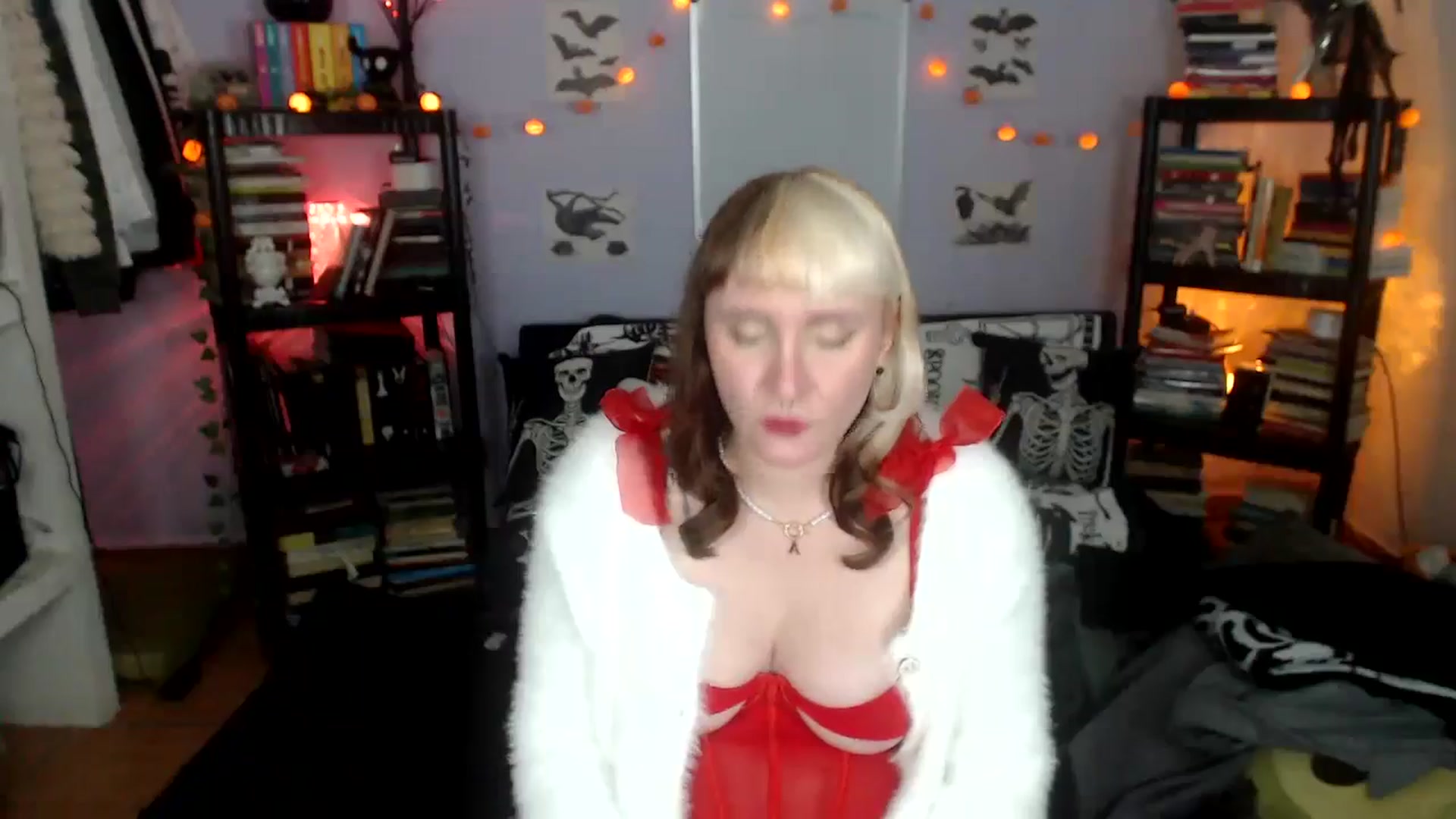 Gallery image thumbnail from AxeHallow's myfreecams stream on, 10/09/2024, 07:03 image 14 of 20