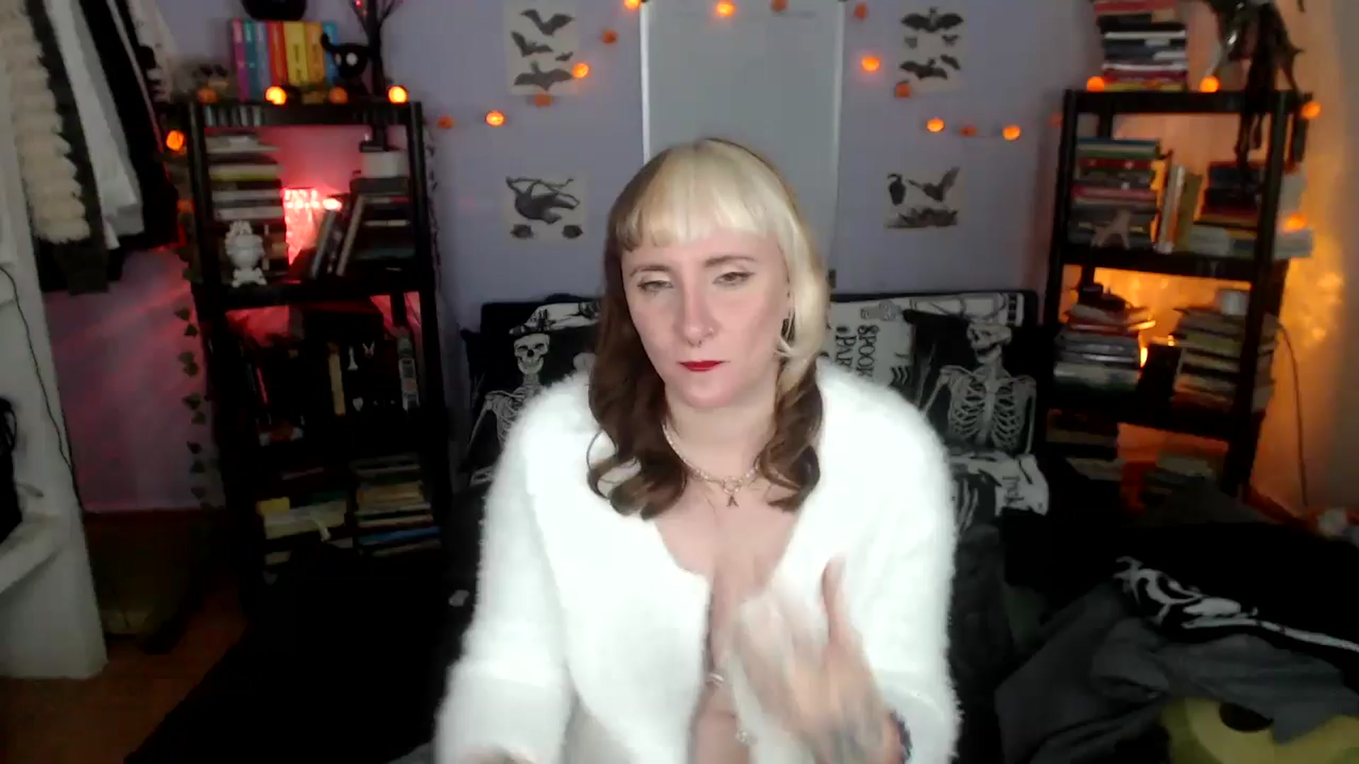 Gallery image thumbnail from AxeHallow's myfreecams stream on, 10/09/2024, 08:32 image 2 of 20