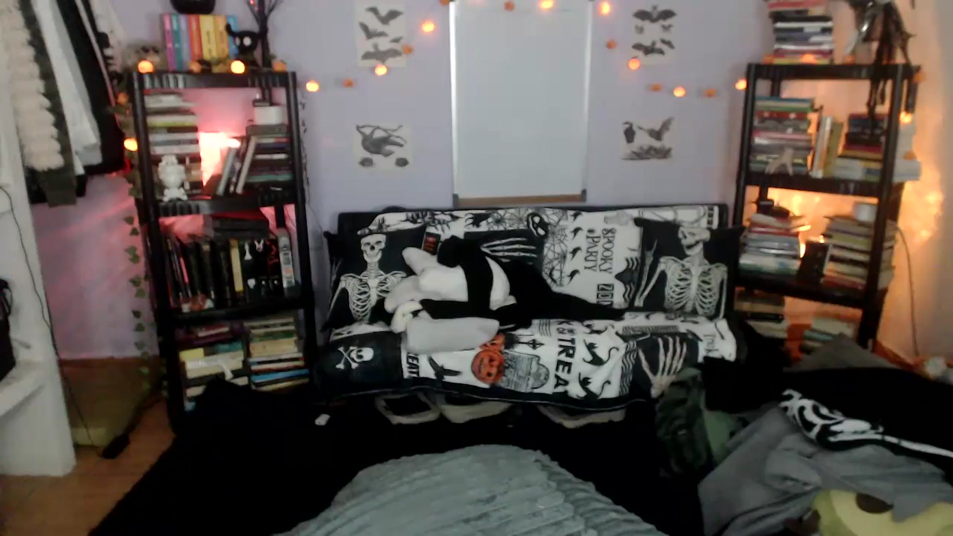 Gallery image thumbnail from AxeHallow's myfreecams stream on, 10/09/2024, 08:32 image 11 of 20