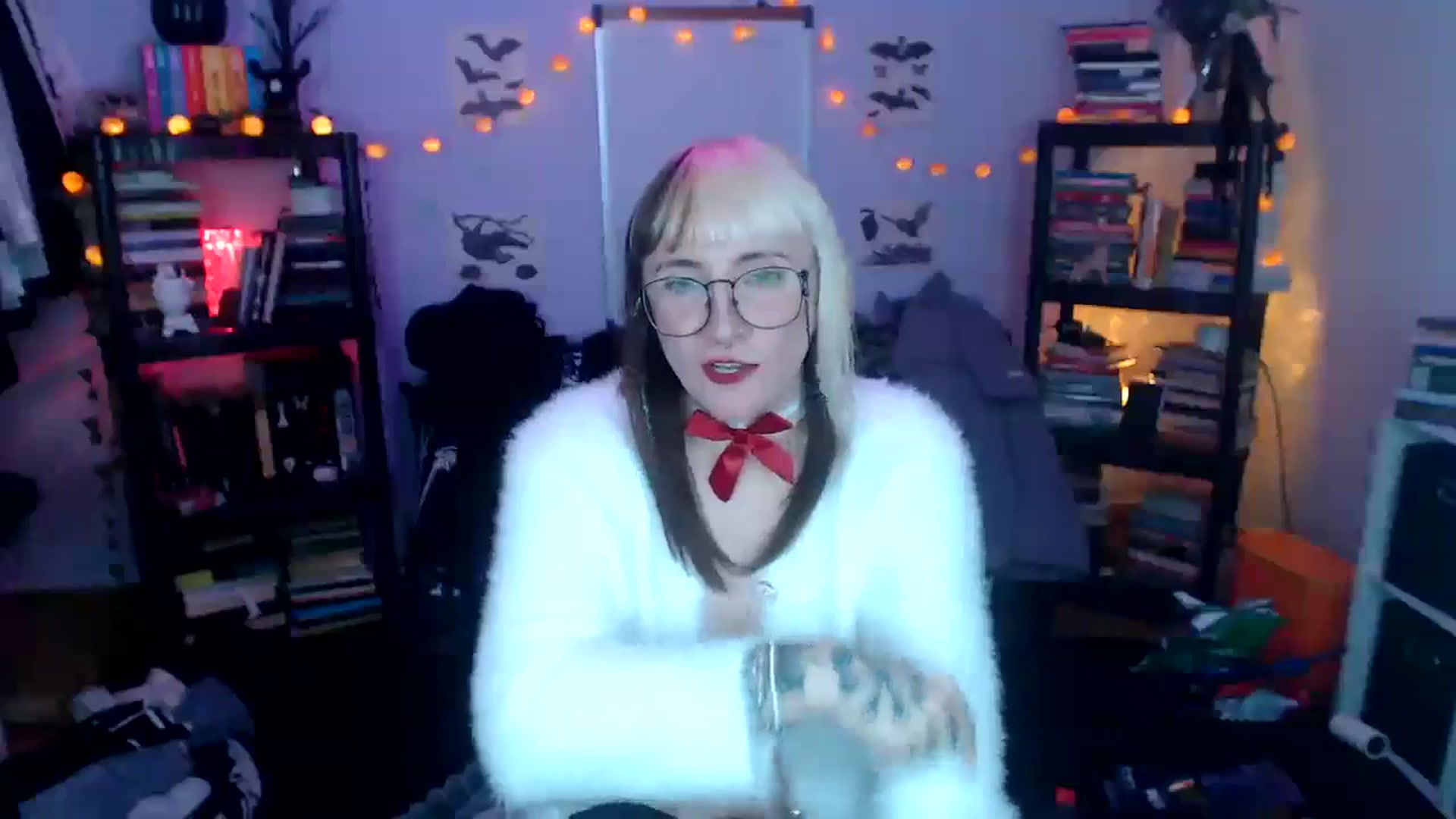 Gallery image thumbnail from AxeHallow's myfreecams stream on, 10/17/2024, 04:48 image 9 of 20