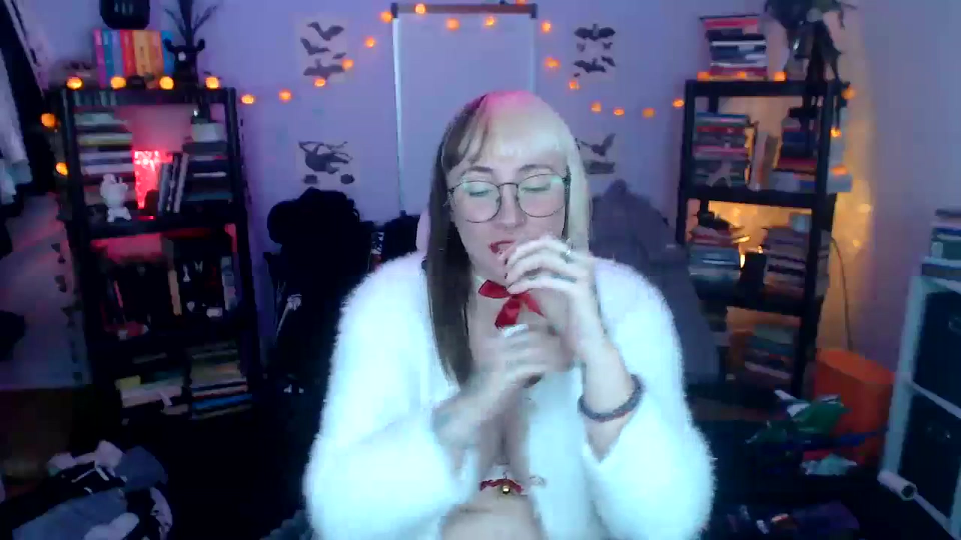 Gallery image thumbnail from AxeHallow's myfreecams stream on, 10/17/2024, 04:48 image 4 of 20