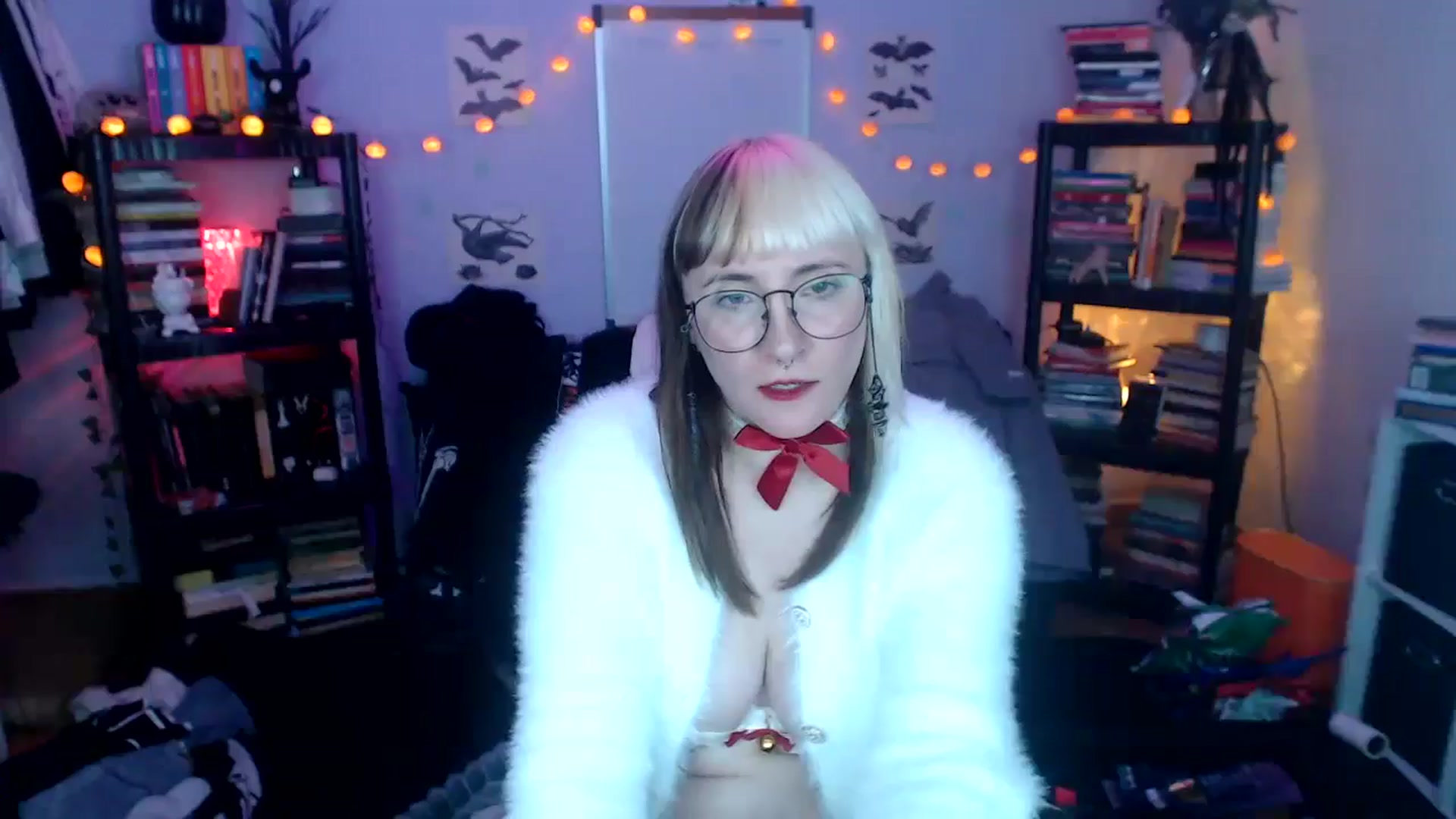Gallery image thumbnail from AxeHallow's myfreecams stream on, 10/17/2024, 04:48 image 3 of 20