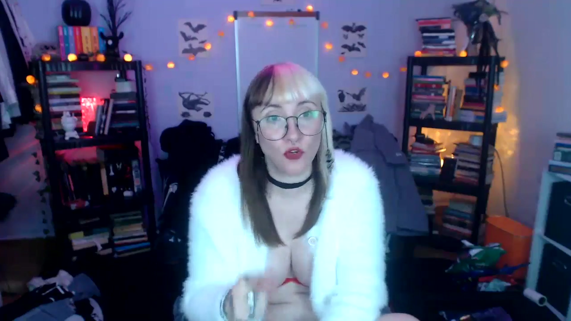 Gallery image thumbnail from AxeHallow's myfreecams stream on, 10/17/2024, 10:55 image 9 of 20