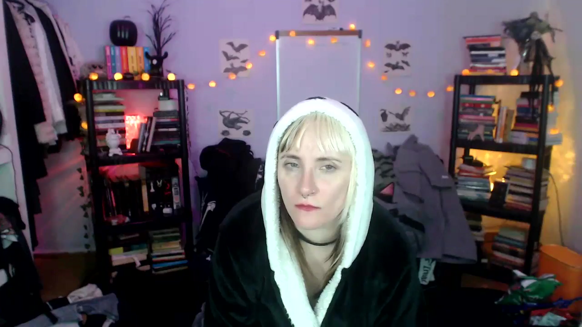 Gallery image thumbnail from AxeHallow's myfreecams stream on, 10/17/2024, 13:58 image 9 of 20