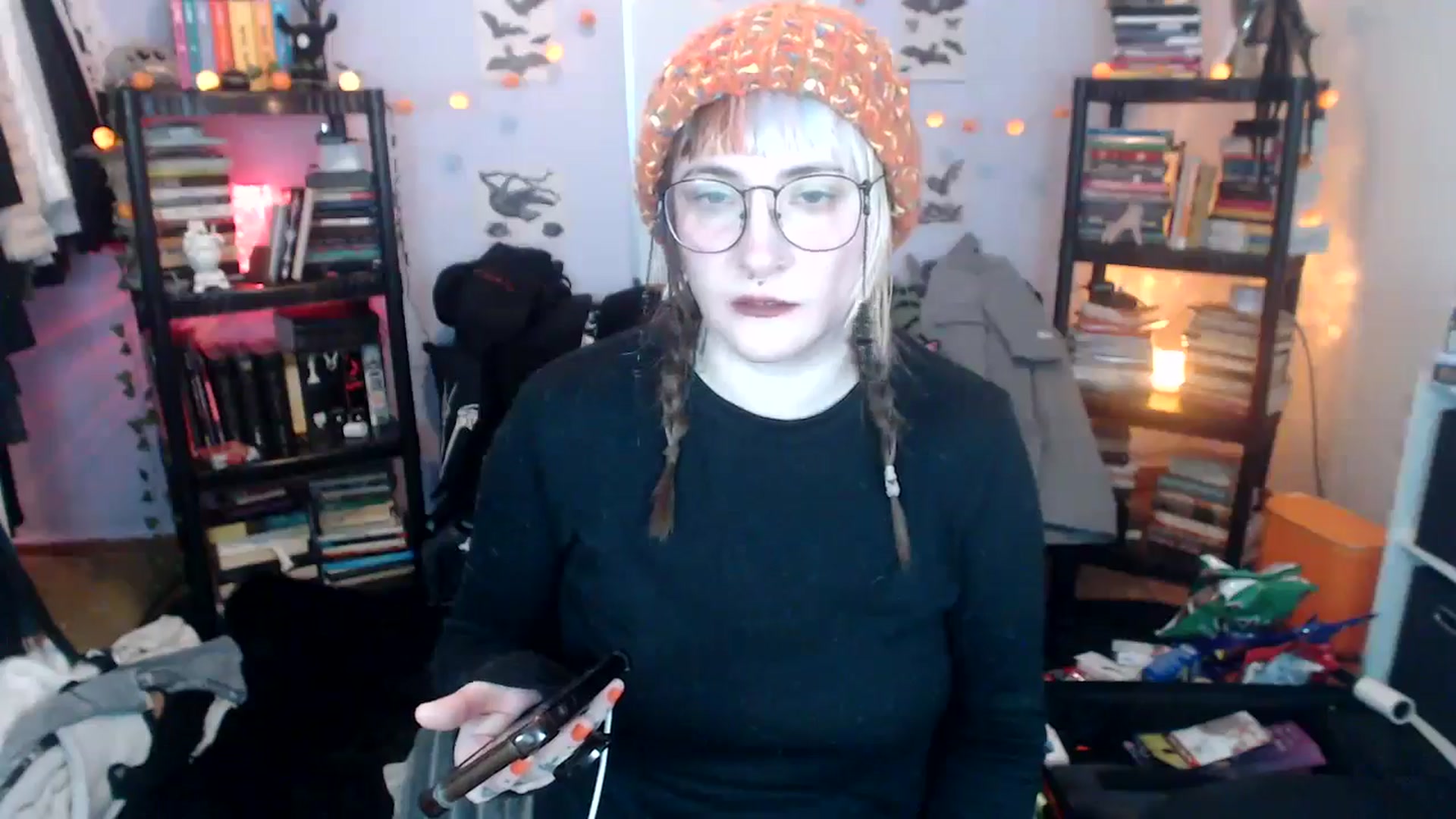 Gallery image thumbnail from AxeHallow's myfreecams stream on, 10/20/2024, 24:13 image 12 of 20