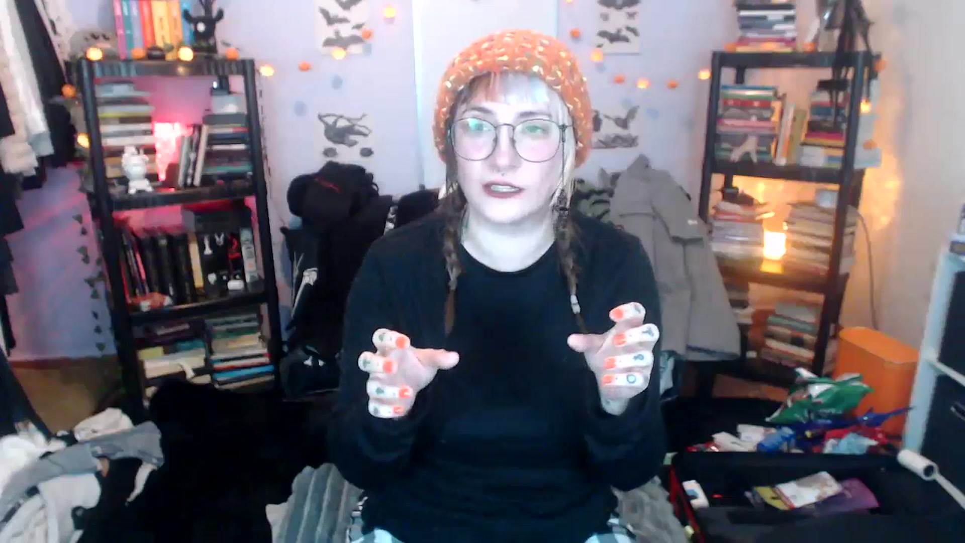 Gallery image thumbnail from AxeHallow's myfreecams stream on, 10/20/2024, 24:13 image 18 of 20