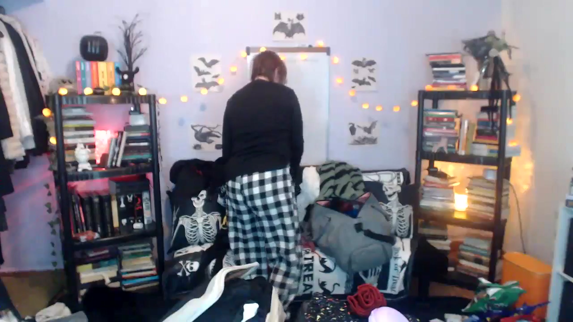 Gallery image thumbnail from AxeHallow's myfreecams stream on, 10/20/2024, 24:30 image 13 of 20