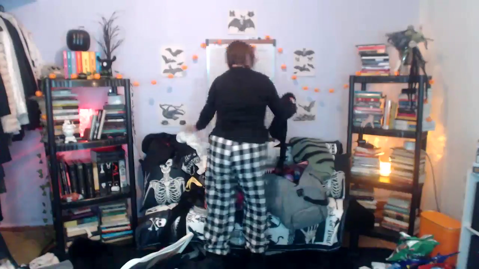 Gallery image thumbnail from AxeHallow's myfreecams stream on, 10/20/2024, 24:30 image 20 of 20