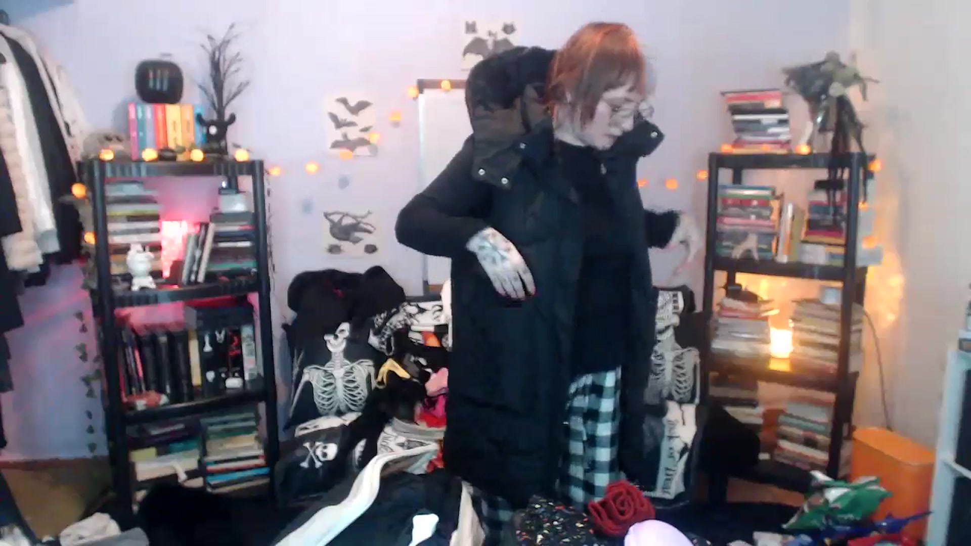 Gallery image thumbnail from AxeHallow's myfreecams stream on, 10/20/2024, 24:30 image 14 of 20