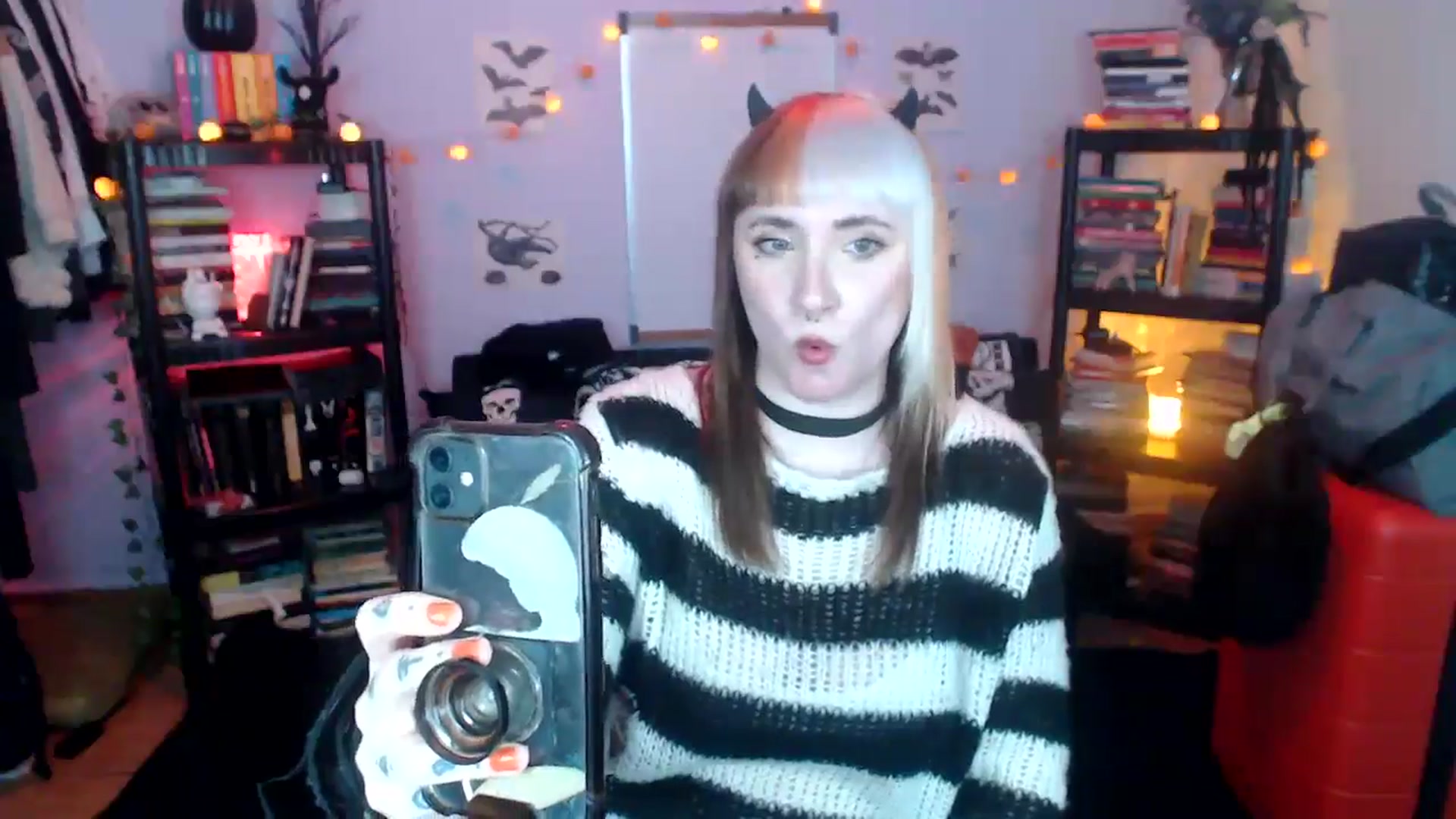 Gallery image thumbnail from AxeHallow's myfreecams stream on, 10/22/2024, 01:54 image 12 of 20