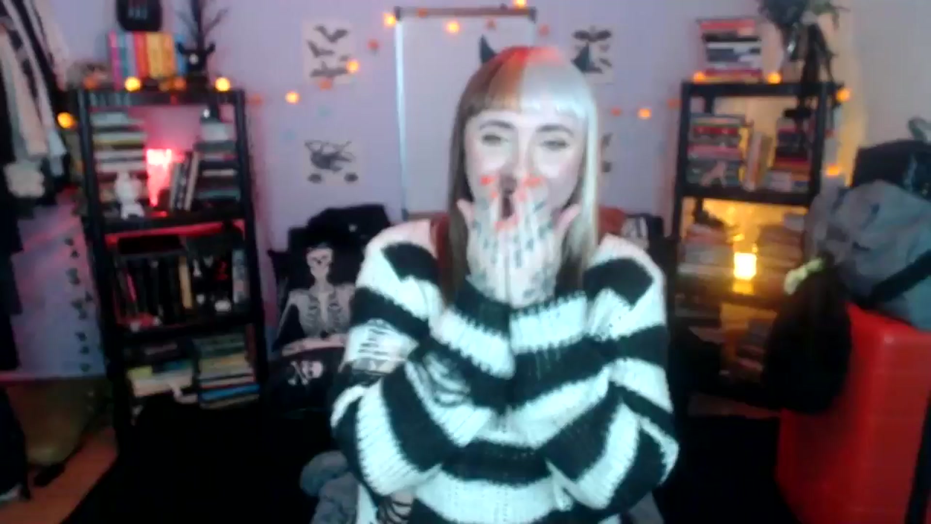 Gallery image thumbnail from AxeHallow's myfreecams stream on, 10/22/2024, 02:16 image 3 of 20