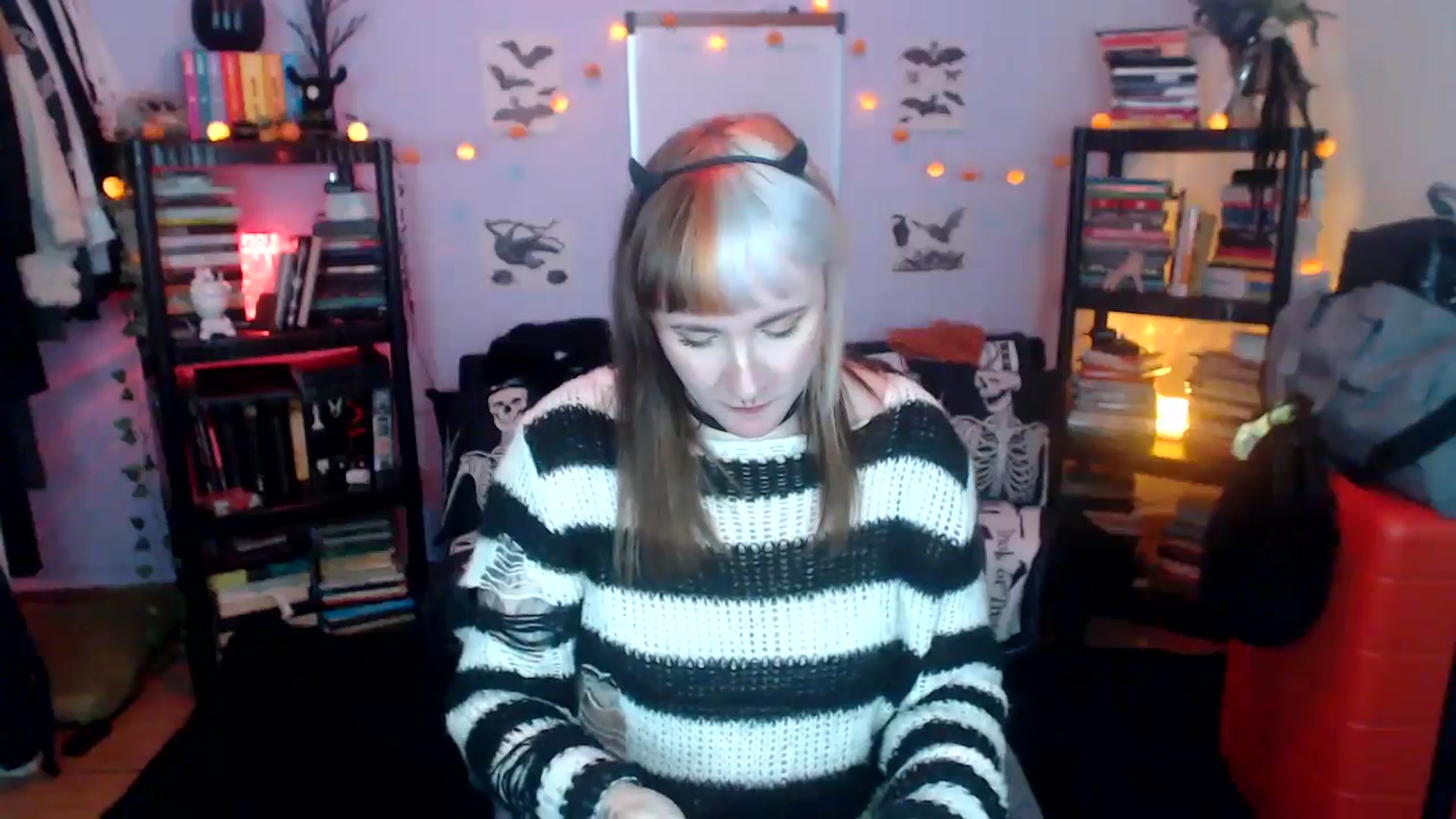 Gallery image thumbnail from AxeHallow's myfreecams stream on, 10/22/2024, 02:16 image 20 of 20