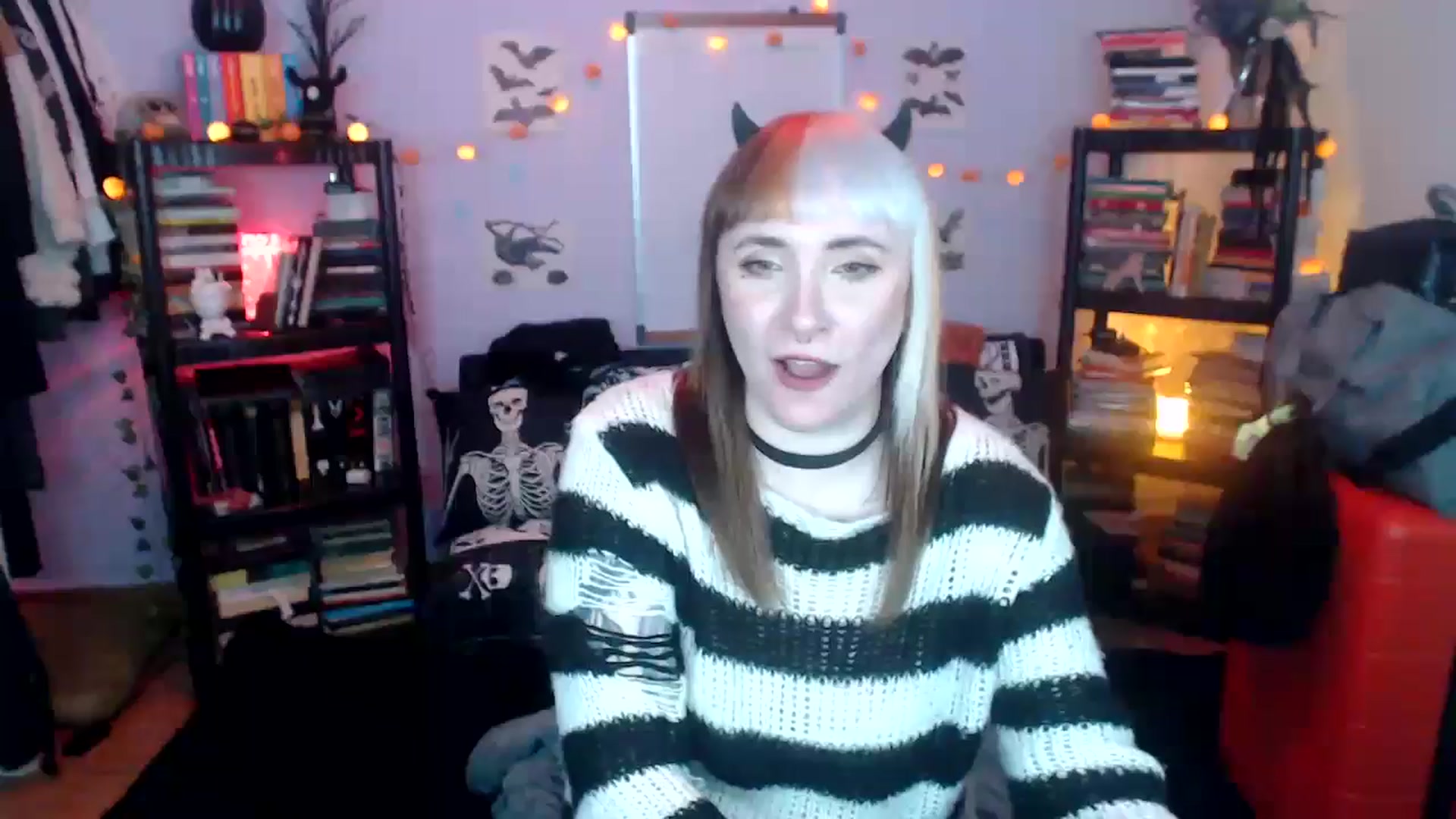 Gallery image thumbnail from AxeHallow's myfreecams stream on, 10/22/2024, 02:16 image 14 of 20