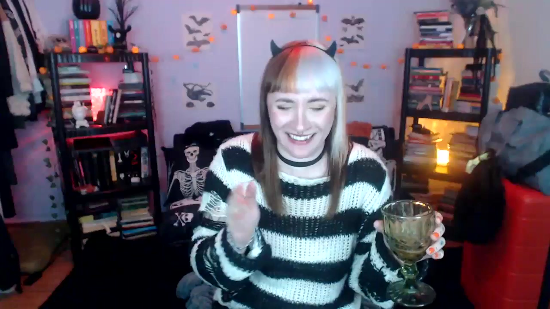 Gallery image thumbnail from AxeHallow's myfreecams stream on, 10/22/2024, 02:16 image 12 of 20