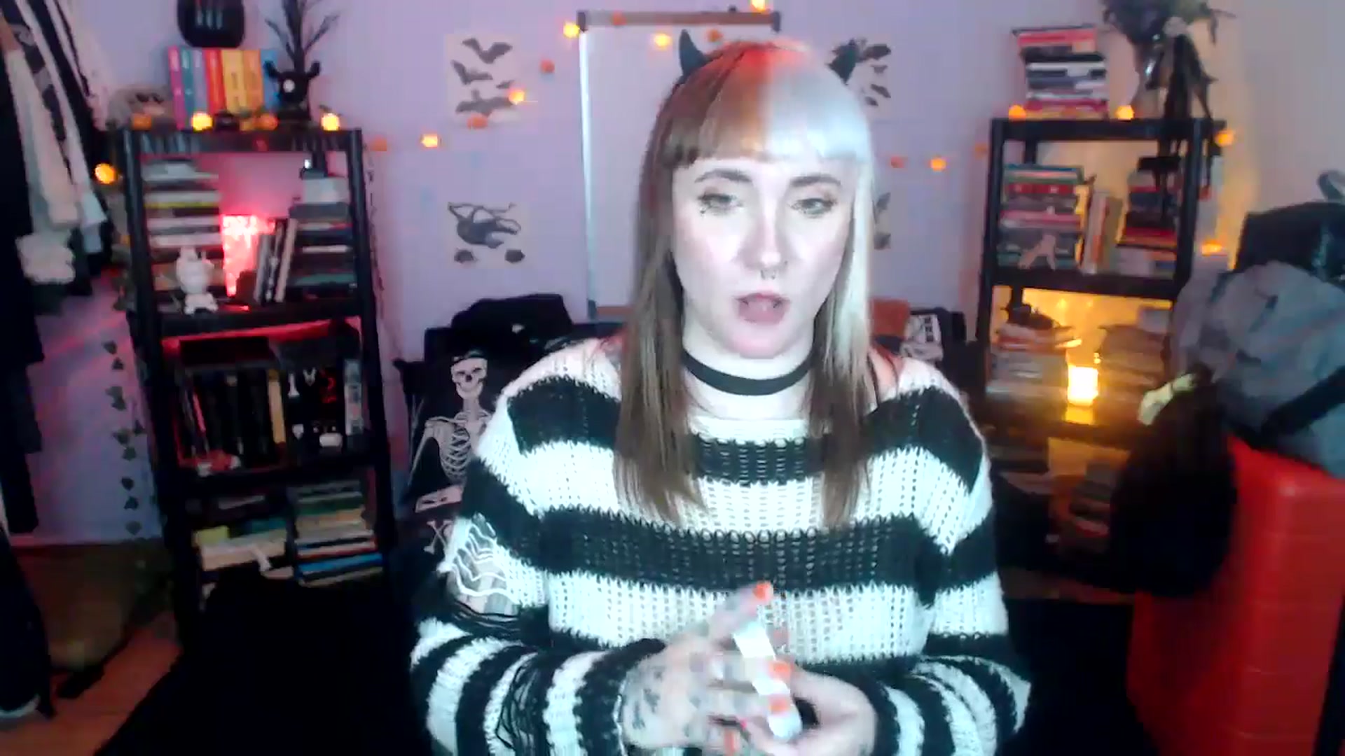 Gallery image thumbnail from AxeHallow's myfreecams stream on, 10/22/2024, 02:36 image 9 of 20